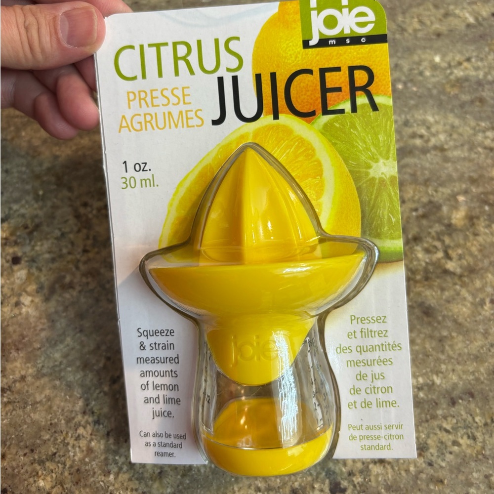 Joie Handheld Lemon or Lime Juicer